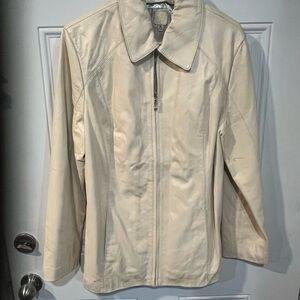 Women's Cream Jacket